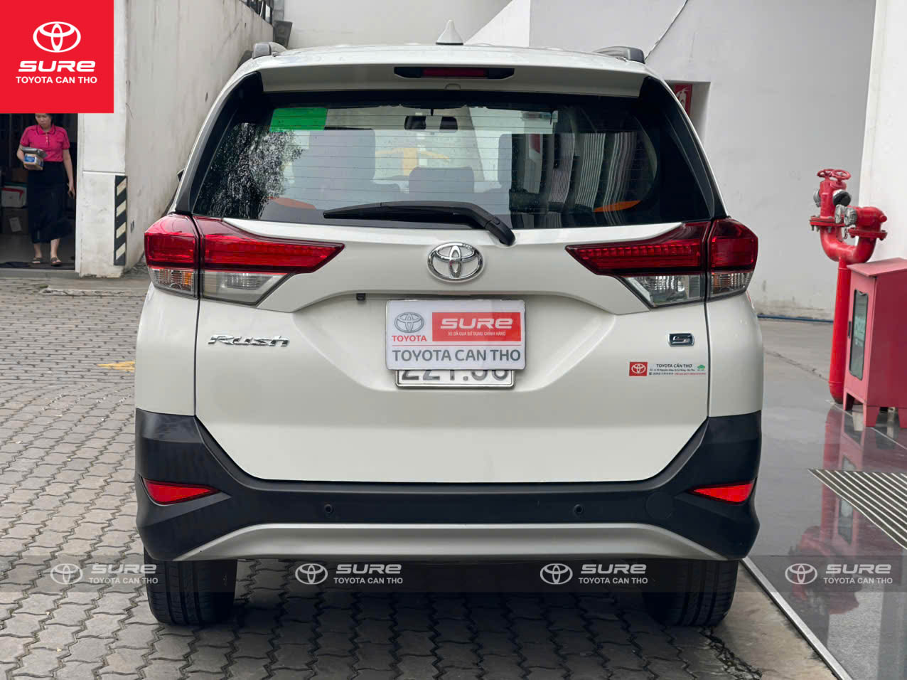 z7251100089866_efc9cc95976f56a8fcfdb97d485481b4