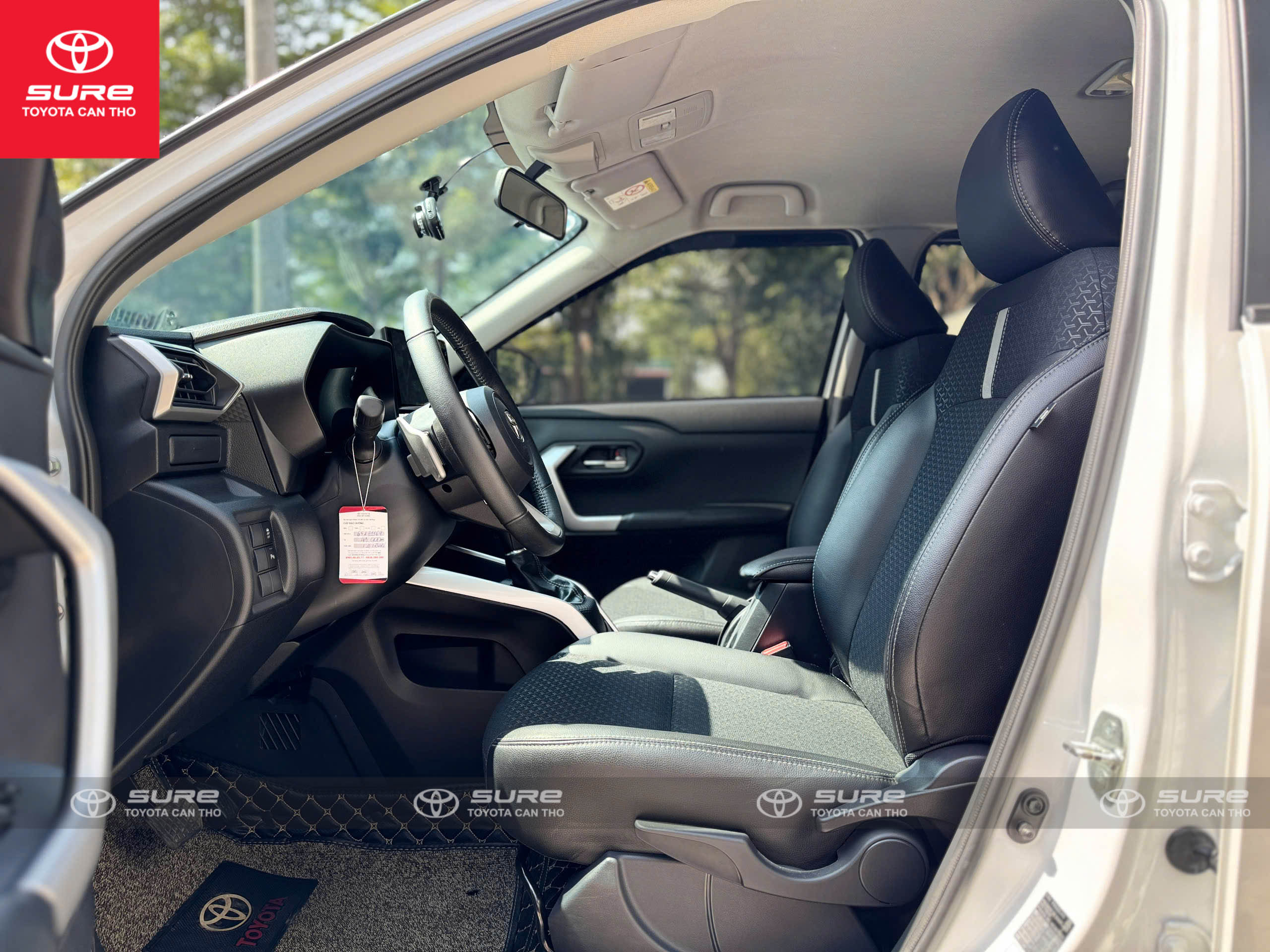 z7479180631341_5736322b2c1cec652f8e4cb3ae96a5f7