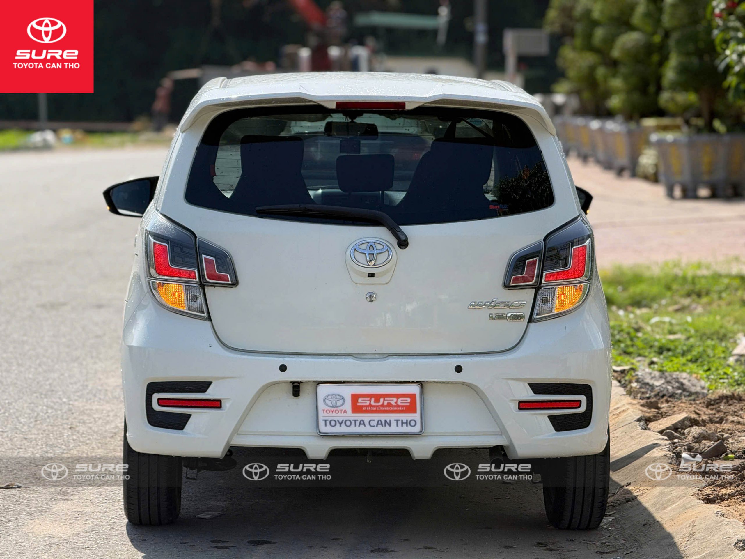 z7519811642824_17704121934b171e53b2ab090ebb670c