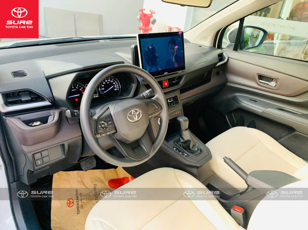 z7603157299453_256921ada5a8229fbb2844855a4383ab