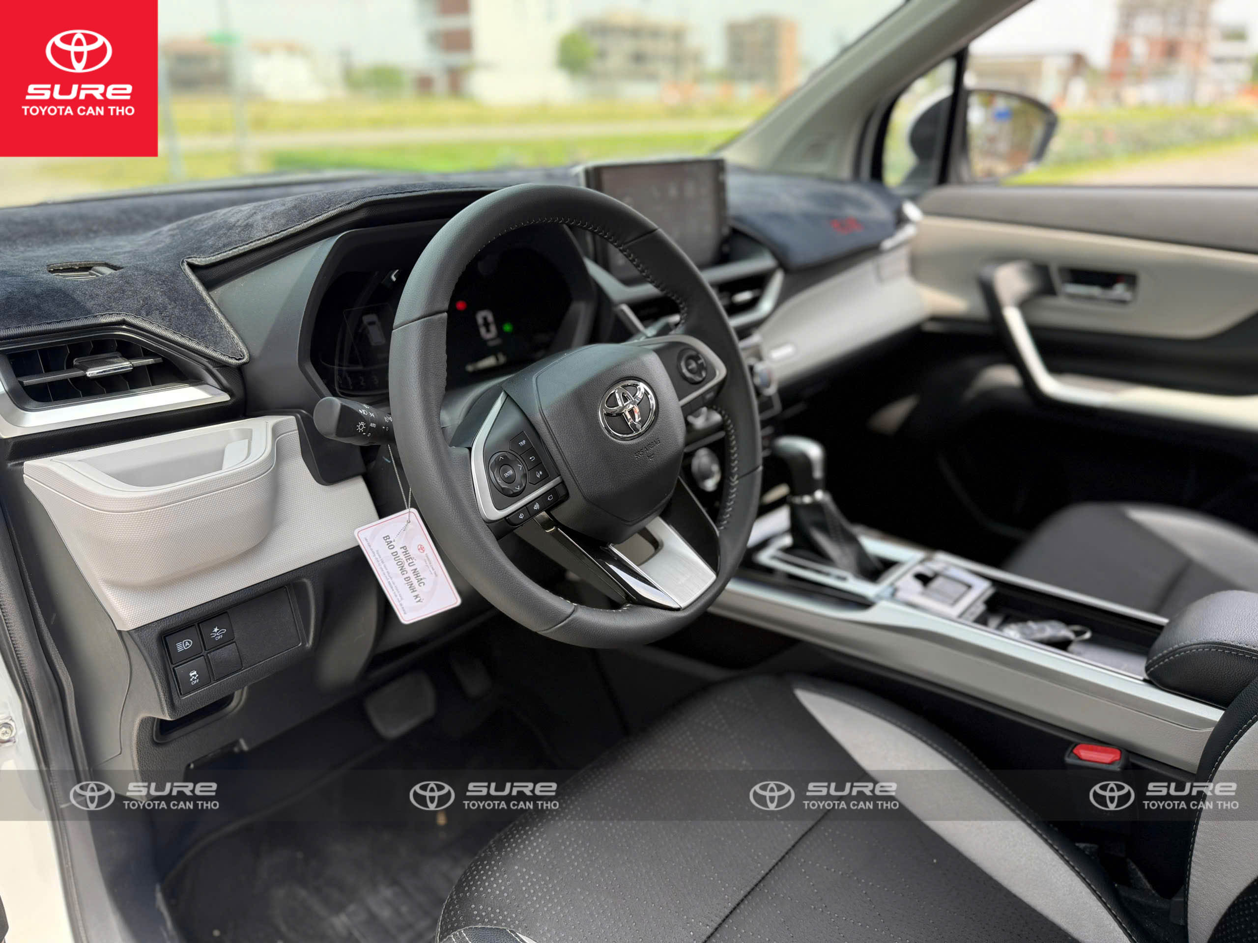 z7615739964322_8c57f3950846edfa974fbe001d0f4483