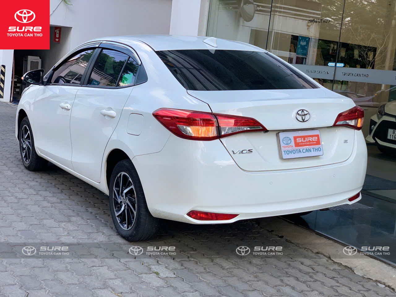 z7689488849826_6930e0efc3ca86ecce84c930fe69f66c